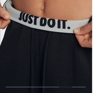 Nike sweats size small